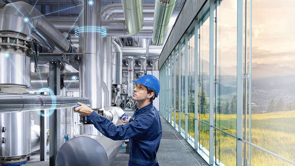 Saubere Messtechnik von Sick wird auf der Messe Achema vertreten sein.
