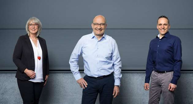  Heike Faustmann (kaufmännischer Vertrieb), Michael Bärstecher (Außendienstberater) und Christian Burghard (technischer Vertrieb) betreuen als Team den Kunden Kronen