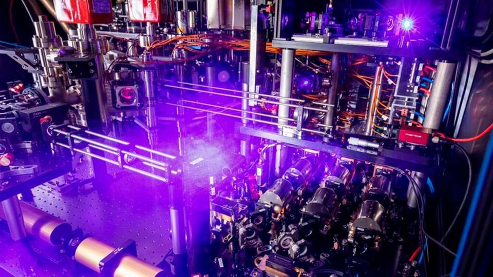 Durch die Simulation von Quantensystemen könnten in Zukunft neue Materialien entwickelt, chemische Prozesse analysiert und Optimierungsprobleme einfacher gelöst werden.