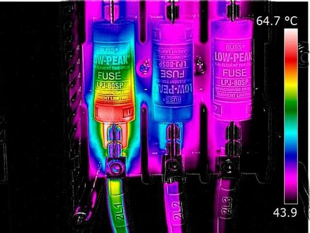 Eine vorbeugende Instandhaltung mit Thermografie schützt allerdings nicht nur vor unnötigen Kosten, die Technologie erhöht zugleich die Sicherheit.