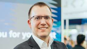 Tim Schade ist Softwarearchitekt und Softwareentwickler bei GFT Technologies SE in Bonn. Seit mehr als zehn Jahren ist er verantwortlich für das Design und die Umsetzung diverser Softwareprojekten im Financial Services-Bereich. Sein Schwerpunkt liegt dabei auf skalierbaren Java-Anwendungen. Zudem ist Tim Schade Experte für die GreenCoding-Initiative bei GFT.