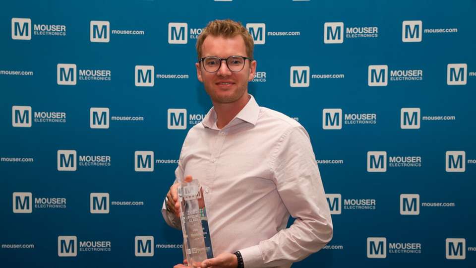 Joe Haukos, Distribution Manager Americas bei Würth Elektronik eiSos, freut sich über den Best-in-Class Award 2022 von Mouser Electronics: schon zum dritten Mal hintereinander erfolgreich.