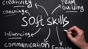 Welche Soft-Skills sind aktuell am relevantesten? Um diese Frage zu beantworten, hat die Bertelsmann Stiftung 48 Millionen Stellenanzeigen analysiert.