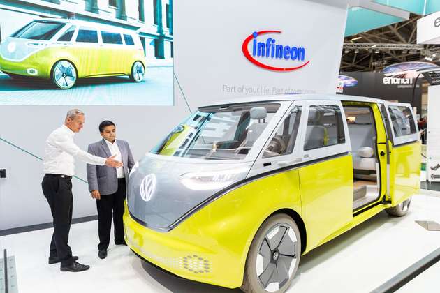 Aussteller begeistern die Messebesucher der Electronica mit zahlreichen Innovationen.