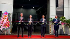 Ralf Stauske, Keanu Park, Steven Minh und Robert Kurz eröffnen die Tochtergesellschaft in Korea.