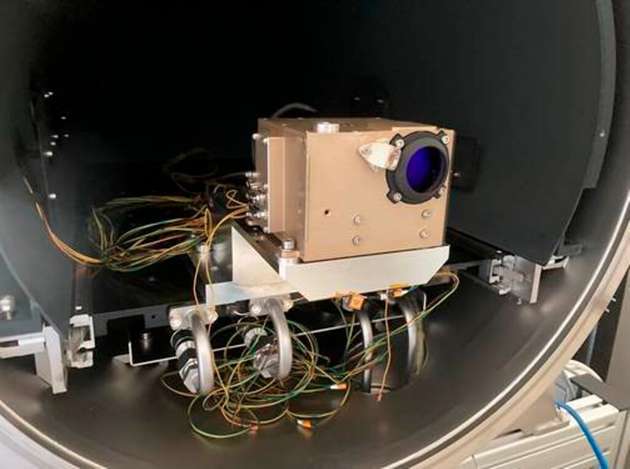 Raman-Spektrometer: Das RAX (RAman spectroscopy for MMX) wird entlang der Roverstrecke die mineralogische Zusammensetzung der Phobos-Oberfläche ermitteln.