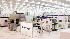 Das Fraunhofer IPMS bietet 300-mm-Wafer für Jedermann.