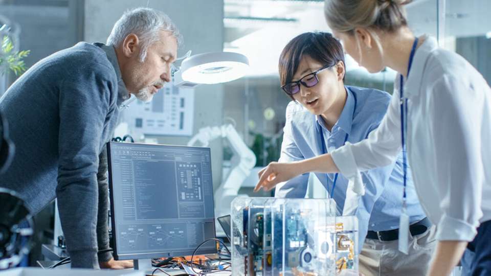 Single Pair Ethernet (SPE) is the main driver behind smart factories. Learn how TE Connectivity can integrate SPE into your infrastructure today with immense benefits for your company.