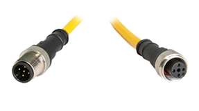 Die Kabel kommen im kompakten umspritzten Design.
