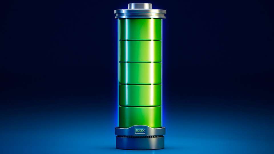Die Festkörperbatterie ist eine Weiterentwicklung der Lithium-Ionen-Batterie, deren Funktion gegenwärtig mit einem flüssigen, organischen Elektrolyten erreicht wird.