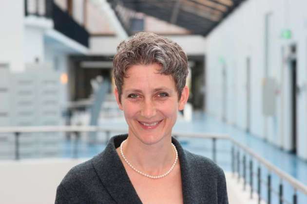 Forscht zu nachhaltigen Technologien, insbesondere Erneuerbaren Energien und Energieeffizienz: Professorin Stefanie Meilinger.