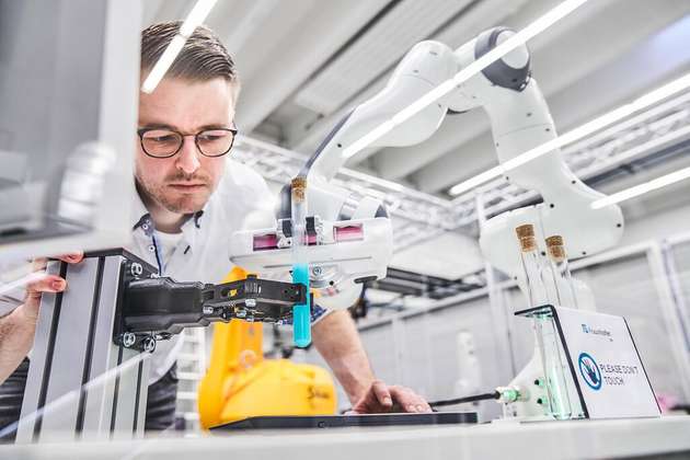 Das Fraunhofer IEM forscht an intelligenten Greifsystemen.