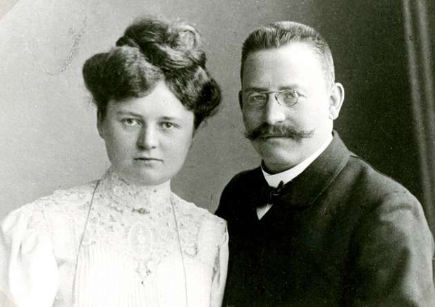 Das Unternehmerehepaar Helene und Paul Vahle um 1920