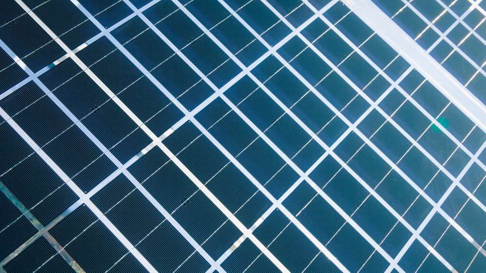 Die Forschungsschwerpunkte am Fraunhofer CSP liegen in den Bereichen Siliziumkristallisation, PV 4.0, Solarzellen-, Modulcharakterisierung und Moduldesign.