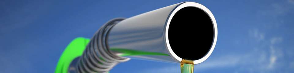 Im Interview geht es um die Potenziale und Grenzen alternativer Kraftstoffe, den Stellenwert von grünem Wasserstoff und die Frage, in welchen Anwendungen flüssige Energieträger weiterhin gebraucht werden.