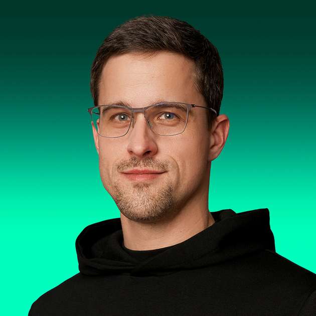 Christian Funk, Lead Security Researcher der Region DACH im Global Research & Analysis Team (GReAT), Kaspersky: Die Herausforderungen sind vielfältig; Schwachstellen in Geräten, unzureichende Standards, schwache Authentifizierungsmaßnahmen, mangelnde Verschlüsselung, ungeschützte Endpunkte und mangelnde Update-Politik gefährden die Sicherheit von Unternehmen. Zudem entstehen durch die Vernetzung neue Angriffsflächen für Angreifer sowie Risiken durch Datenschutzverletzungen, so dass sensible Daten unerlaubterweise mit Dritten geteilt und gegebenenfalls für Spionagezwecke genutzt werden könnten. Eine umfassende Sicherheitsstrategie sowie kontinuierliche Aktualisierungen und klare Datenschutzrichtlinien sind daher essenziell, um diese Risiken deutlich zu minimieren.