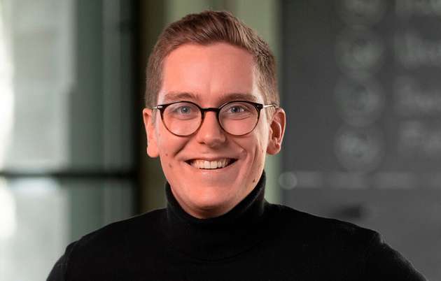 Elias Weike ist Program Manager des Founders Foundation Accelerator, einem fünfmonatigen Programm für B2B Gründer:innen aus OWL. Als studierter Wirtschaftsingenieur entwickelte er zunächst Strategie- und Digitalisierungsprojekte als Assistenz der CEO bei Wago.