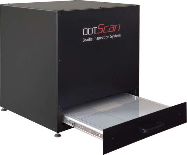 DotScan-Anlagen sind dafür ausgelegt, die Braille-Schrift auf leeren, ungefalteten Faltschachteln Offline im Produktionsablauf zu überprüfen.