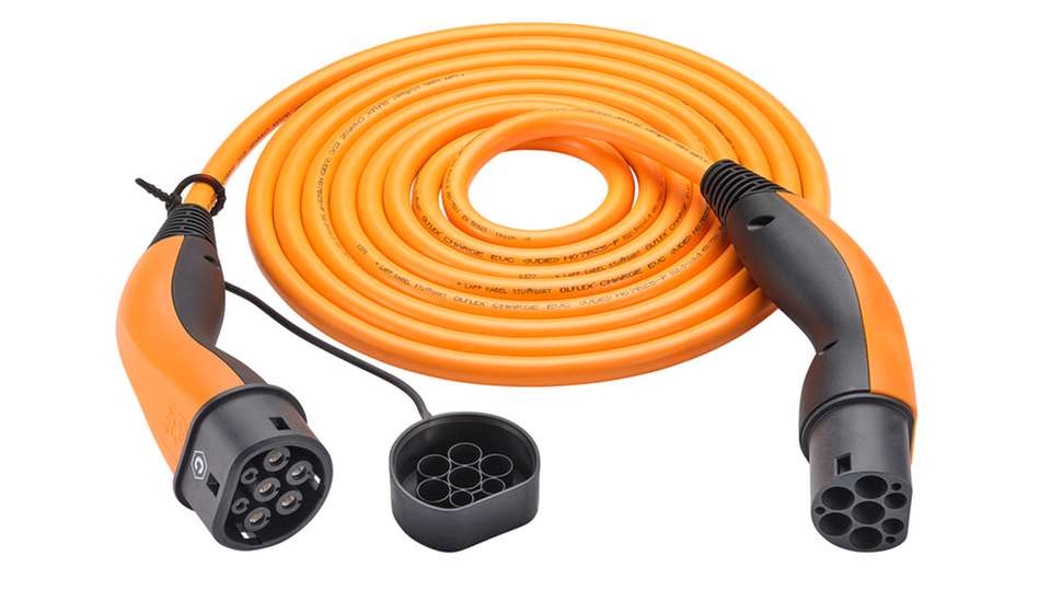 Das Unternehmen bietet Ladekabel in verschiedenen Längen, darunter das innovative Helix-Kabel, sowie kompakte mobile Ladestationen wie den Mobility Dock für einfaches Laden an Haushaltssteckdosen.