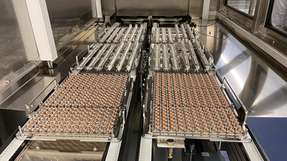 Im HARTER-Trockner werden Schüttgüter und vereinzelte Elektrokomponenten bei 60 °C unter Reinraumbedingungen vollständig getrocknet.