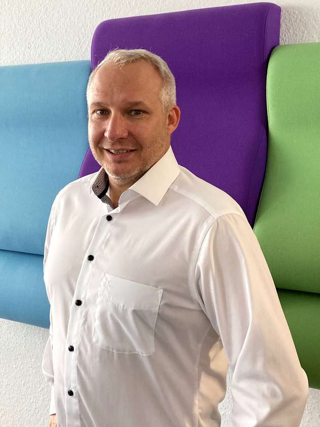 Der Autor Jens Henschel ist Projektleiter in der Business Unit „Sonderprojekte für Mobile Networks“ bei Axians und leitet diese seit 2018 stellvertretend.
