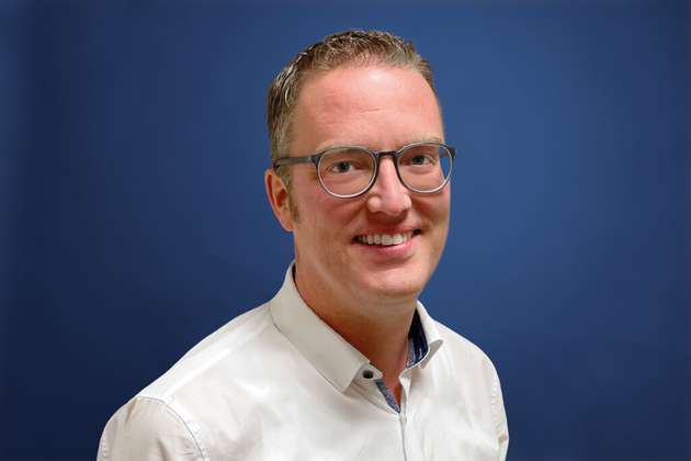 Thorsten Koldehoff ist als Globaler Vertriebsleiter und Divisionsleiter in der Division KAPSTO bei Pöppelmann in Lohne tätig. 