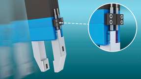 Die Ultraminiatursensoren werden direkt über den Oberseiten der Greiferfinger montiert, erfassen sicher die Position der Backen und vermeiden so Ausschusskosten.