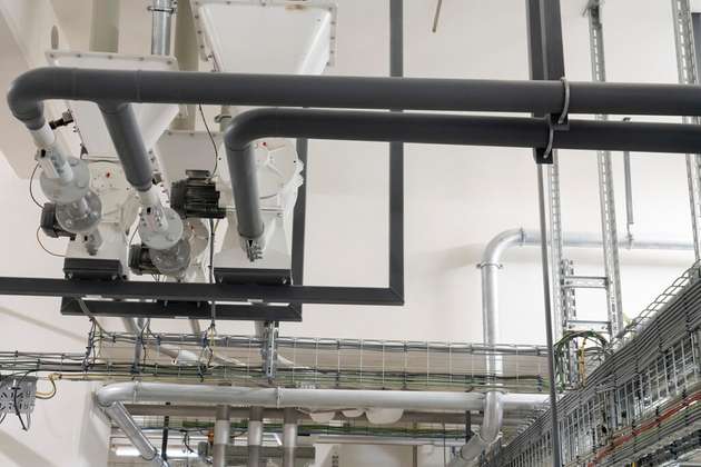 Pneumatische Förderprozesse benötigen viel Prozessluft.