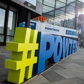 Über 9.500 Fachbesucher reisten auch in diesem Jahr wieder aus dem In- und Ausland (rund 40 Prozent international) zur Powtech an.