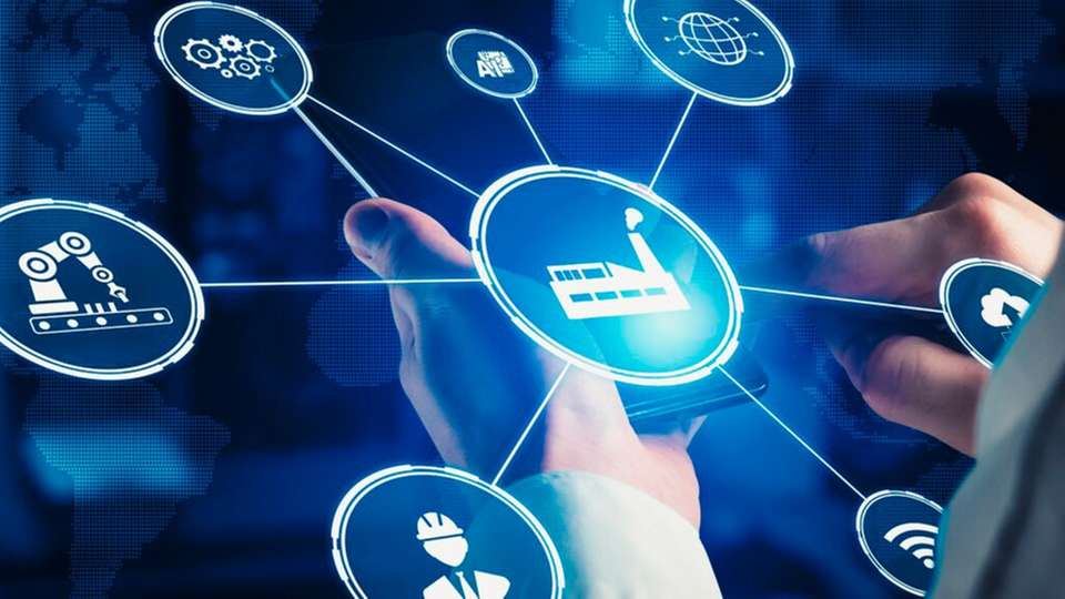 Besonders auffallend sind Anbieter, die bereits auf der Webseite die Möglichkeit bieten, Produkte und Lösungen individuell zu konfigurieren. Und richtig begeistert sind B2B-Käufer von den Anbietern, die ihre Produkte „zum Leben erwecken“, zum Beispiel mittels 3D-Produktvisualisierung und Augmented Reality.