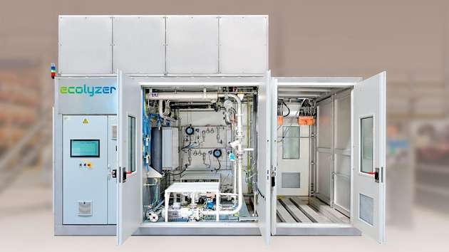 Eine erste Lösung im neuen Geschäftsfeld Elektrolyseure wurde mit einem Prüfstand für die alkalische Druckelektrolyse im September 2023 fertiggestellt.