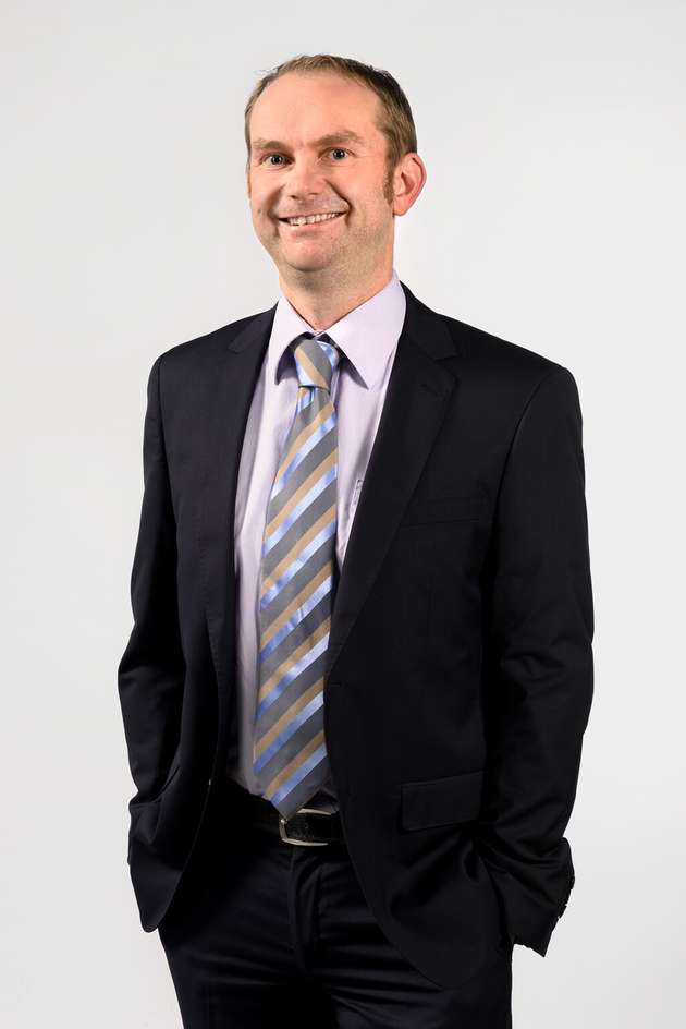 Peter Müller, VP Productline Modules, Kontron: Kontrons Fokus auf der Embedded World 2024 liegt auf hoch performanten Modulen, Boards und Industrie-PCs, die auf den neuesten Intel- und AMD-Prozessoren sowie Arm- und Raspberry Pi-Plattformen basieren. IoT-Lösungen, bestehend aus Software und Hardware mit einem besonderen Augenmerk auf Security, Aktualität im Feld und 5G-Konnektivität, ermöglichen dabei eine ganzheitliche Digitalisierungslösung. Neu im Portfolio sind integrierte, modulare Ultrahochgeschwindigkeits-VPX-Rechnersysteme, Stromversorgungen, Backplanes und Chassis für Rugged-Umgebungen sowie strahlen- und magnetfeldtolerante Lösungen.
EW: Halle 3, Stand 159