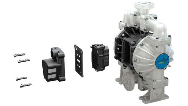 Alle luftseitigen Komponenten lassen sich mit nur 4 Schrauben lösen. Während der Wartung bleibt die Pumpe in der Installation.