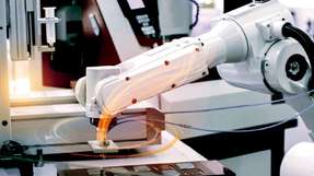 Das Angebot an kostengünstigen Roboterlösungen nimmt weiter zu und ermöglicht zunehmend auch mittelständischen Unternehmen den Einstieg in die Roboterautomatisierung.