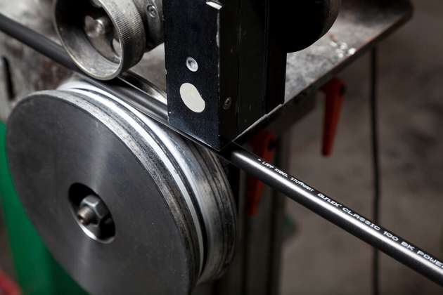  Alle wichtigen Informationen zur Leitung werden zum Schluss auf den Außenmantel aufgedruckt.