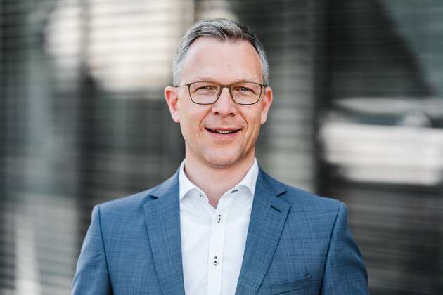 Jörg de la Motte (CEO, HIMA Group)