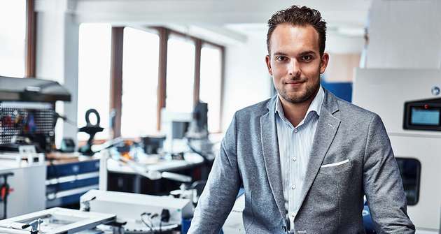 Viacheslav Gromov, Geschäftsführer von AITAD: Embedded-KI-Sensoren bieten im EOL-Testing eine präzisere Fehlererkennung und helfen, Kosten durch defekte Bauteile zu reduzieren.