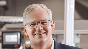 Als CEO der WEIDMÜLLER GRUPPE verantwortet Dr. Sebastian Durst unter anderem die Bereiche Strategie, HR, Produktion und Supply Chain Management. Zuvor war er bei Weidmüller als Vorstand für Operations tätig sowie als Divisionsleiter für das globale Geschäft mit Komponenten und Lösungen für den Schaltschrankbau zuständig. Er arbeitete zehn Jahre als Unternehmensberater bei Roland Berger.