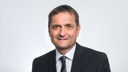 Klaus Löffler, Managing Director bei Precitec ist in der weltweiten Laser-Community bestens bekannt. Durch seine Tätigkeiten bei Von Ardenne, Trumpf und der Volkswagen bringt er umfangreiche internationale Erfahrungen im Bereich der Automobilindustrie im speziellen der e-Mobility, der Lasertechnik und der Consumer Electronics mit.