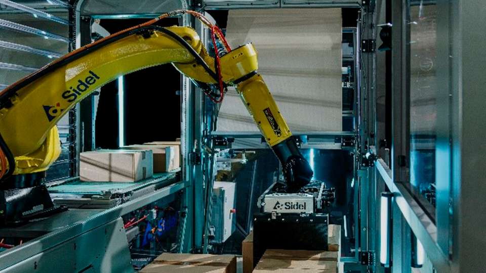 Auf der Fachpack 2024 demonstriert Sidel seine neue Palettierlösung RoboAccess_Pal S.
