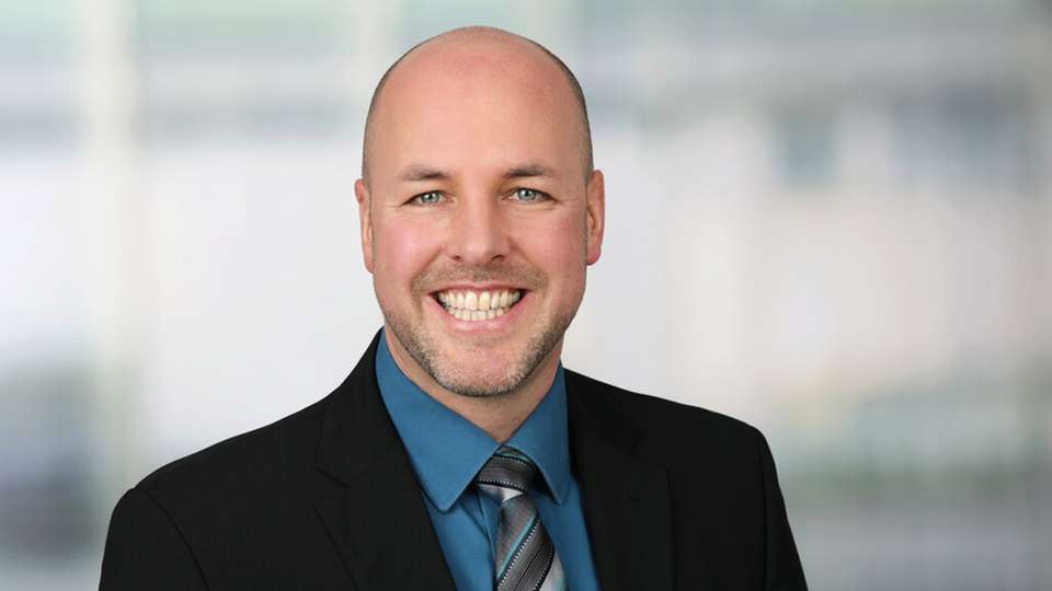 Dr. Michael Kogej, Global Market Manager Process Analytics bei Knick, ist sich sicher: „Künstliche Intelligenz könnte in Zukunft eine wichtige Rolle spielen, indem sie die Beziehung zwischen Messwerten und Audit-Trail-Daten analysiert.“