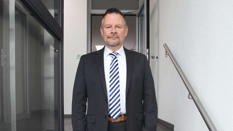 Interview mit Dirk Rauscher über CO2-Außstoß und Nachhaltigkeit im Unternehmen und in der europäischen Produktion.