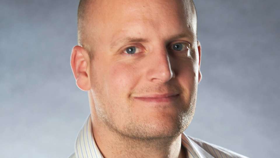 „Obwohl das von einem kleinen Leck erzeugte Geräusch für das menschliche Ohr nicht hörbar ist, kann eine leistungsstarke Akustikkamera die Quelle problemlos identifizieren“, so Darrell Taylor, Strategic Marketing Director der Flir-Sparte Instruments bei Teledyne Flir.