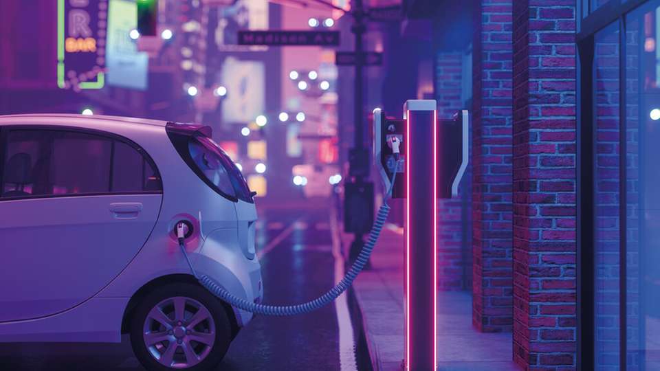 „Unser neues HybridPACK-Drive-G2-Fusion-Modul unterstreicht die führende Position von Infineon bei Neuerungen in der Automotive-Halbleiter-Industrie“, sagte Negar Soufi-Amlashi, Senior Vice President und General Manager High Voltage der Automotive Division von Infineon.