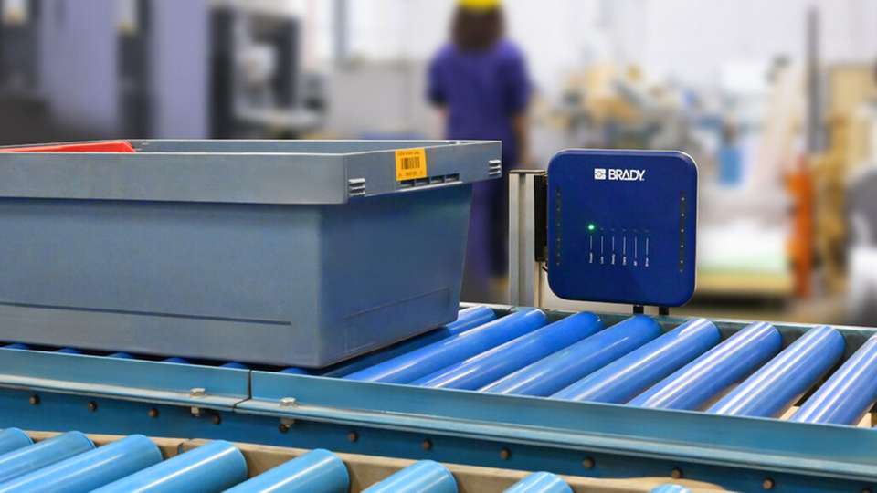 Das IRX200-Lesegerät wurde speziell für industrielle Umgebungen entwickelt.