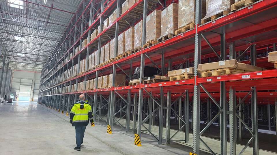 Der European Battery Hub erfüllt alle Anforderungen der Gefahrenstoffklasse 9.