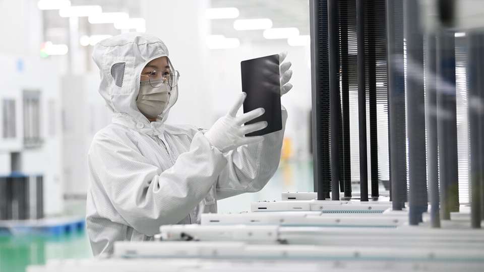 Die bifaziale n-Typ-i-TopCon-Zelle im Format 210 mm × 182 mm von Trina Solar hat den globalen Wirkungsgradrekord geknackt. 