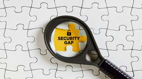 Pentesting, kurz für „Penetrationstests“ ist ein Verfahren, bei dem Security-Experten Sicherheitslücken finden indem sie versuchen, gezielt in die IT-Infrastruktur eines Unternehmens einzudringen.
