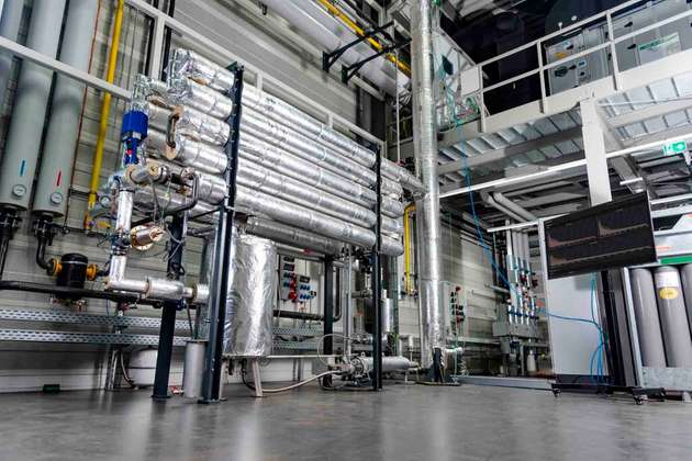 Versuchsanlage eines Latentwärmespeichers mit Phasenwechselmaterialien beim Fraunhofer Umsicht in Sulzbach-Rosenberg