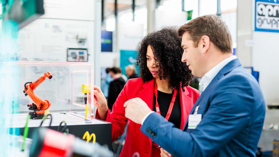 An der All About Automation 2024 wurde unter anderem die kompetente Beratung an den Messeständen geschätzt.